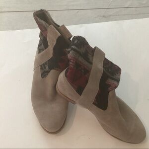 EUC TOMS western Style Boots 8W